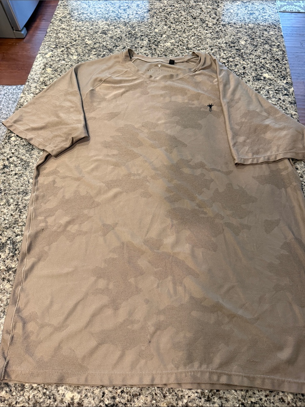 American Tall Men's Short Sleeve Crewneck Tee - Desert Tan Camo